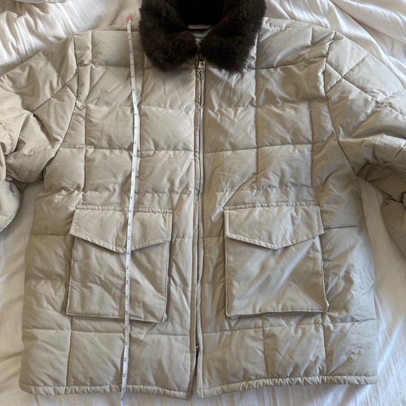 Danielle Guizio Tan Puffer Jacket w/ Faux Fur Collar • Size M • NWOT - Picture 5 of 6
